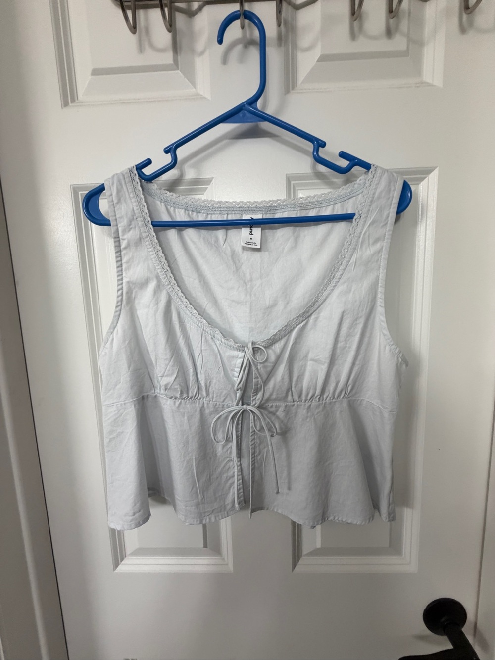 White Tie-Front Sleeveless Women's Top